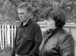 На знімку: Олег Босий і Лариса Цимбалюк – власники корів: «За одне молоко, якщо воно буде по 1,39 гривні за літр, не вижити» Вовчок – не «списане» село