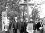 Фото Руслана ХРАНОВСЬКОГО. Поклонний хрест у Пилипонівці встановлено і освячено в день Святої Покрови
