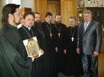  Привітали з наступаючим Ведикоднем