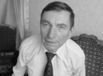 На знімку: Г.І. Зарічанський. Вітаємо!