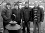 На знімку (зліва направо): Валерій Туз, Анна та Ігор Сотніченки, Володимир Олішевський. Волонтерський рух у Флориному