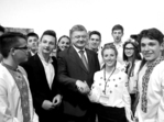  Оксана Стаднійчук із Баланівки вручено премію імені Василя Думанського – учасниця дитячого форуму за участю Президента України