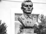 «Там витеплів душею...»