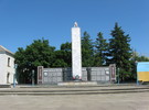 Пам'ятник загиблим воїнам