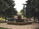 Фонтан на площі