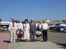 Покладання квітів