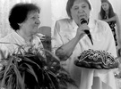 На знімку: Людмила Тодрина та Зігрід Борхерт-Янковськи. Фото Федора ШЕВЧУКА.
